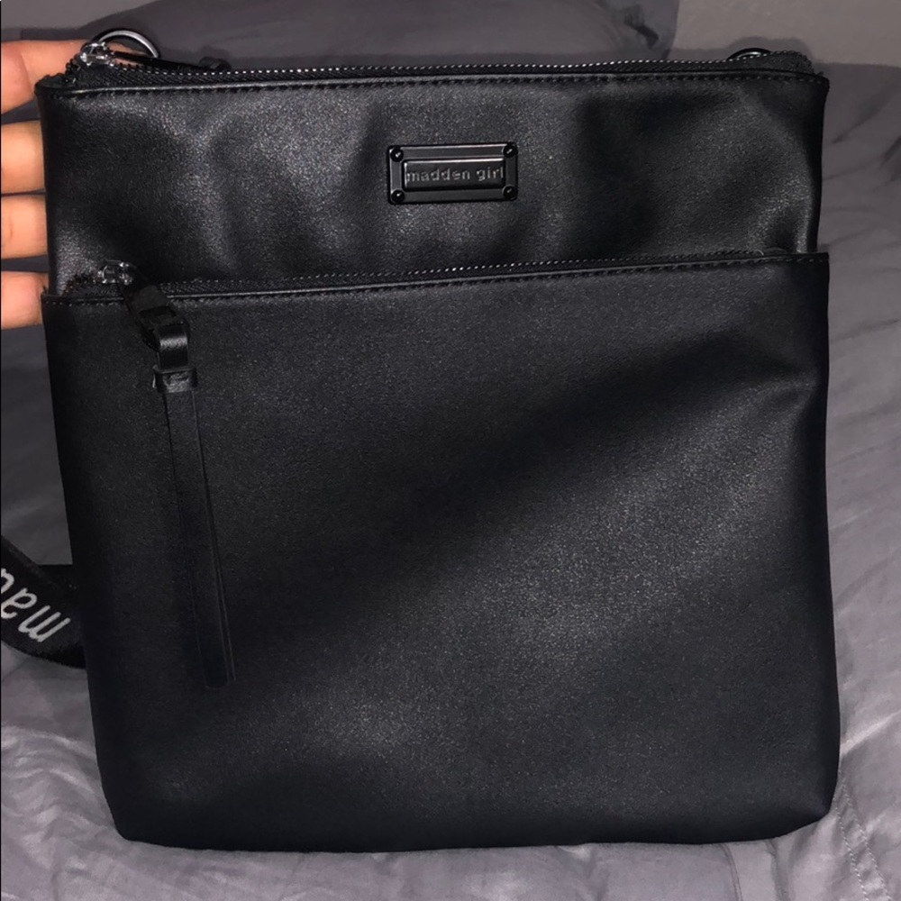 Steve Madden cross body bag